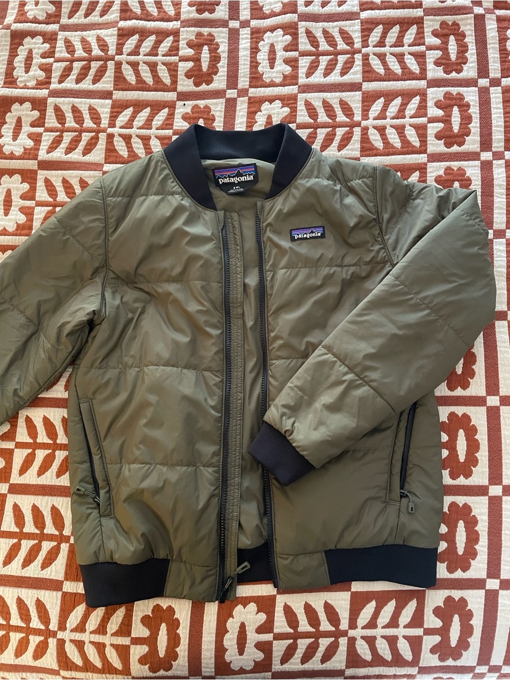 Patagonia insulated bomber jacket
